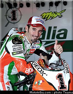 sbk_biaggi_003_republique_tcheque_brno_2011.jpg
