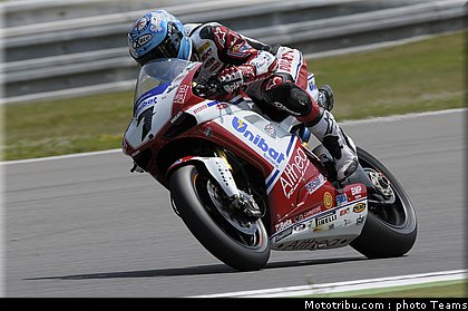 sbk_checa_009_republique_tcheque_brno_2011.jpg