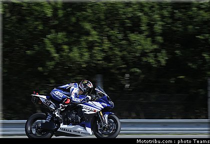 sbk_melandri_003_republique_tcheque_brno_2011.jpg