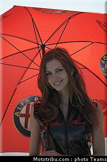 sbk_pitbabe_020_republique_tcheque_brno_2011.jpg