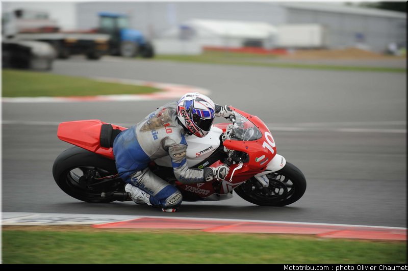 1000stk_costello_004_angleterre_silverstone_2011