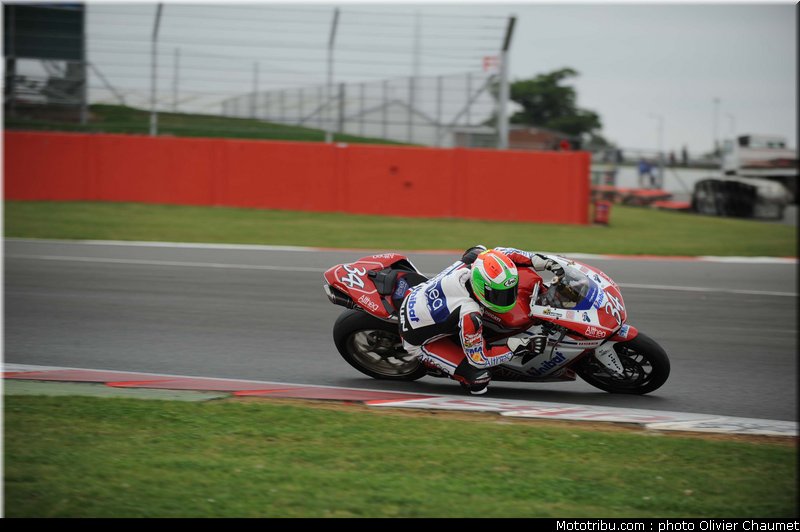 1000stk_giugliano_006_angleterre_silverstone_2011