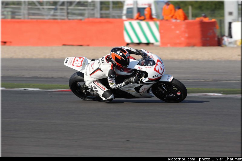 1000stk_lamborghini_003_angleterre_silverstone_2011