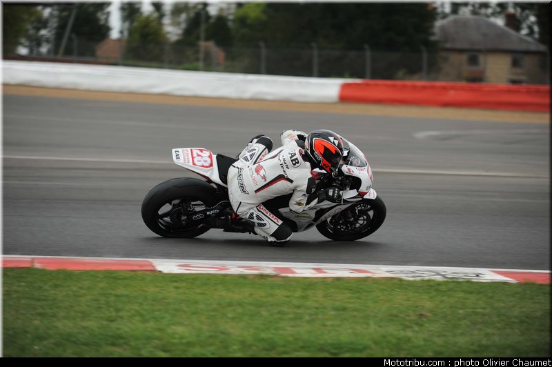 1000stk_lamborghini_004_angleterre_silverstone_2011