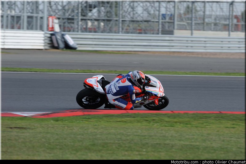 1000stk_petrucci_007_angleterre_silverstone_2011
