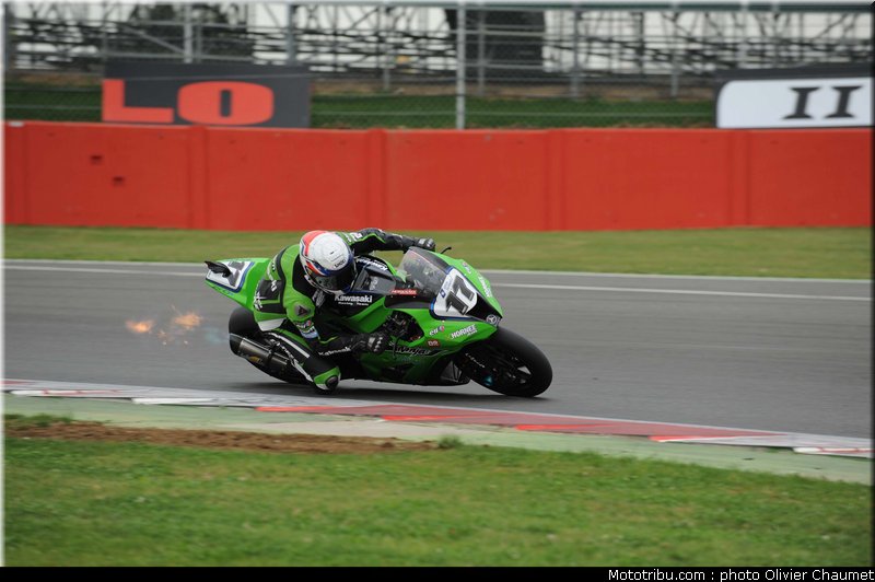 sbk_lascorz_005_angleterre_silverstone_2011