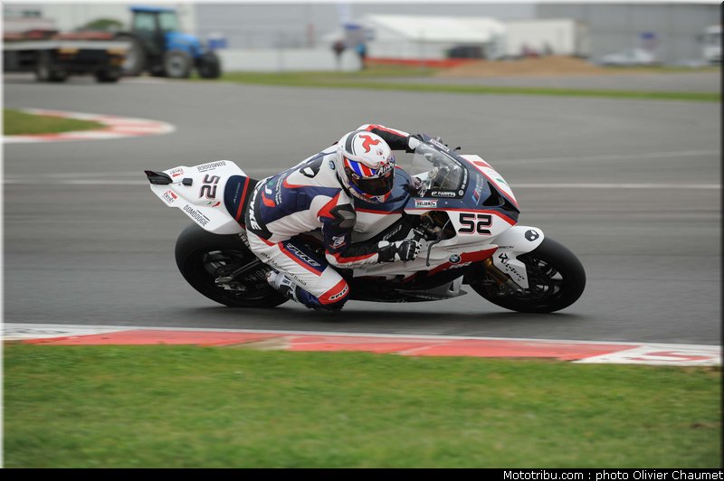 sbk_toseland_006_angleterre_silverstone_2011