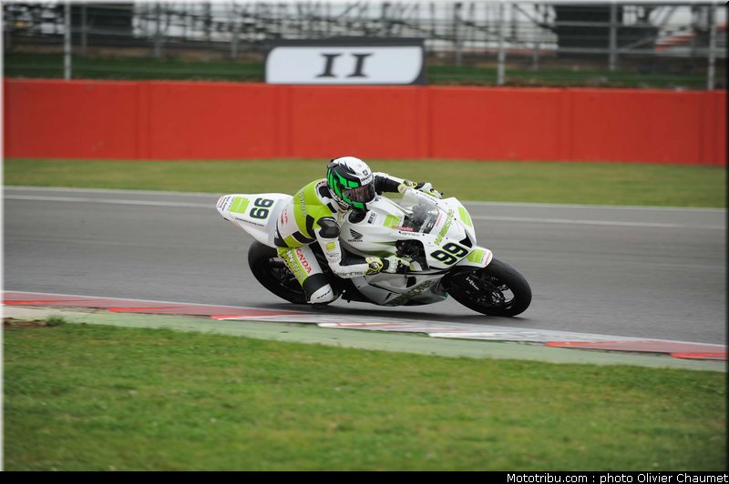 supersport_foret_007_angleterre_silverstone_2011