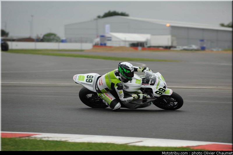 supersport_foret_009_angleterre_silverstone_2011