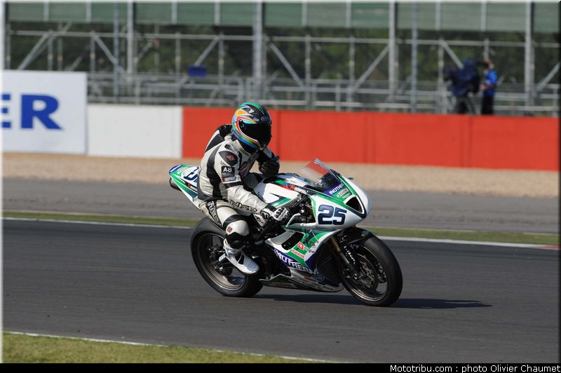 supersport_jerman_001_angleterre_silverstone_2011