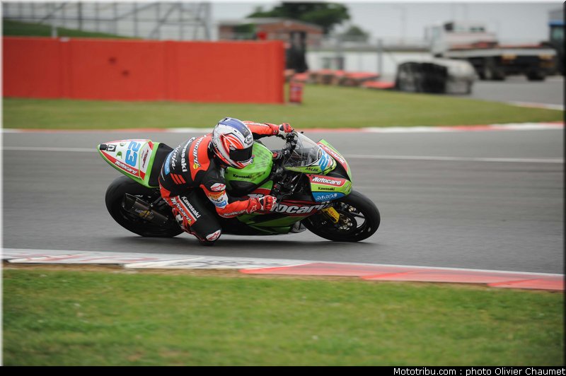 supersport_parkes_007_angleterre_silverstone_2011