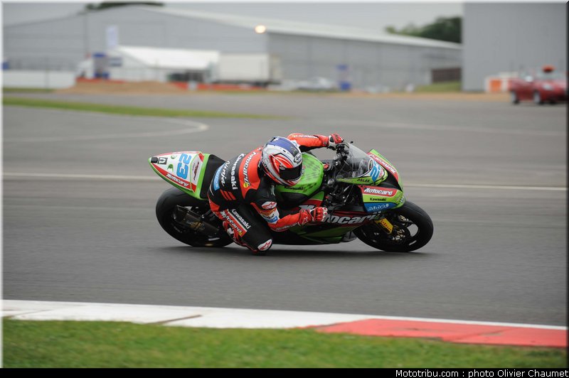 supersport_parkes_009_angleterre_silverstone_2011