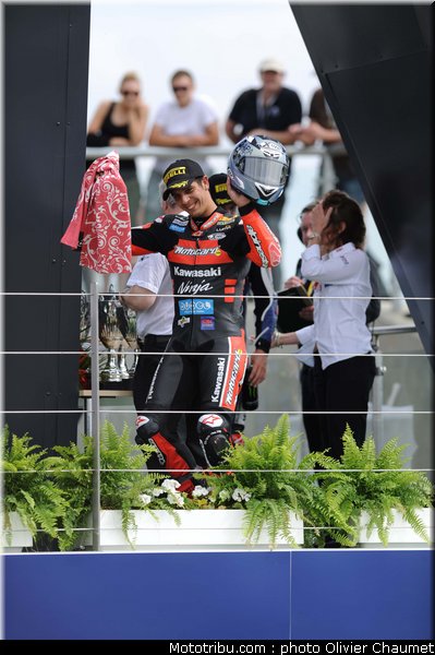 supersport_salom_005_angleterre_silverstone_2011