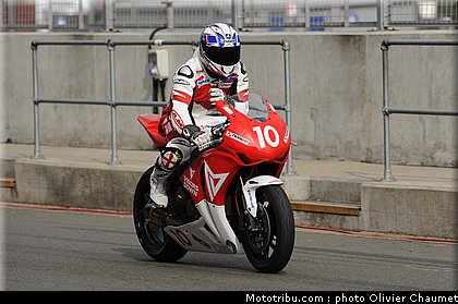 1000stk_costello_003_angleterre_silverstone_2011.jpg