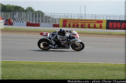 1000stk_gyorfi_001_angleterre_silverstone_2011.jpg