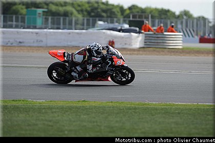 1000stk_lussiana_001_angleterre_silverstone_2011.jpg