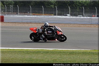 1000stk_lussiana_002_angleterre_silverstone_2011.jpg