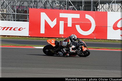 1000stk_lussiana_012_angleterre_silverstone_2011.jpg