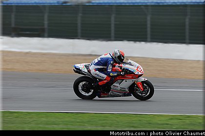 1000stk_petrucci_005_angleterre_silverstone_2011.jpg