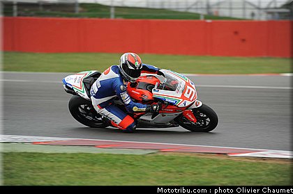 1000stk_petrucci_006_angleterre_silverstone_2011.jpg
