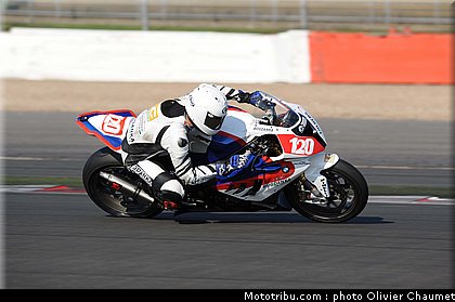 1000stk_walkowiak_001_angleterre_silverstone_2011.jpg