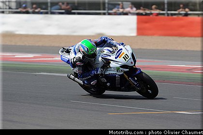 sbk_kirkham_002_angleterre_silverstone_2011.jpg