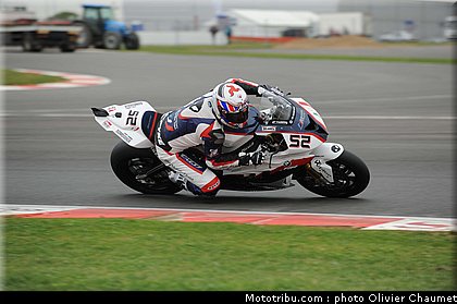 sbk_toseland_006_angleterre_silverstone_2011.jpg