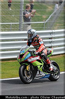 supersport_salom_004_angleterre_silverstone_2011.jpg