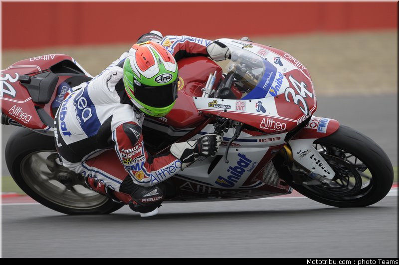 1000stk_giugliano_001_angleterre_silverstone_2011