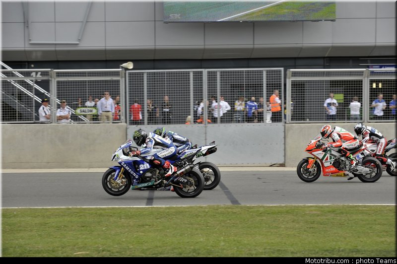 sbk_001_angleterre_silverstone_2011
