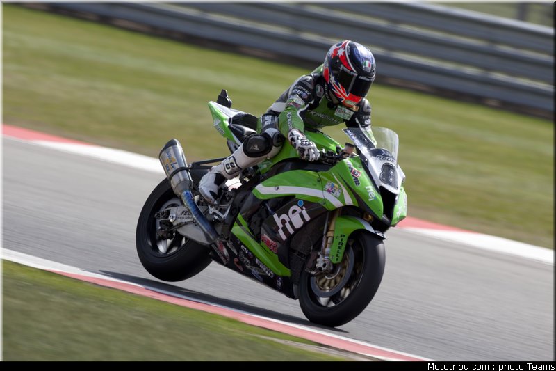 sbk_aitchinson_003_angleterre_silverstone_2011