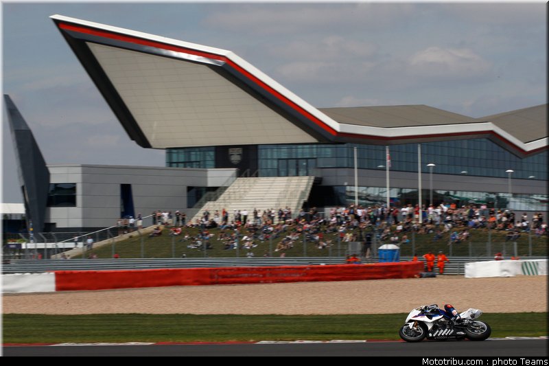 sbk_haslam_011_angleterre_silverstone_2011