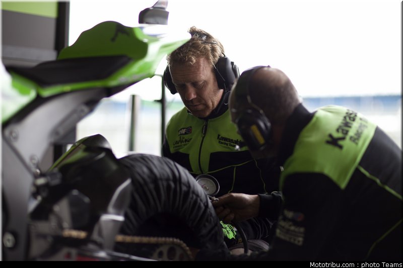 sbk_kawasaki_002_angleterre_silverstone_2011