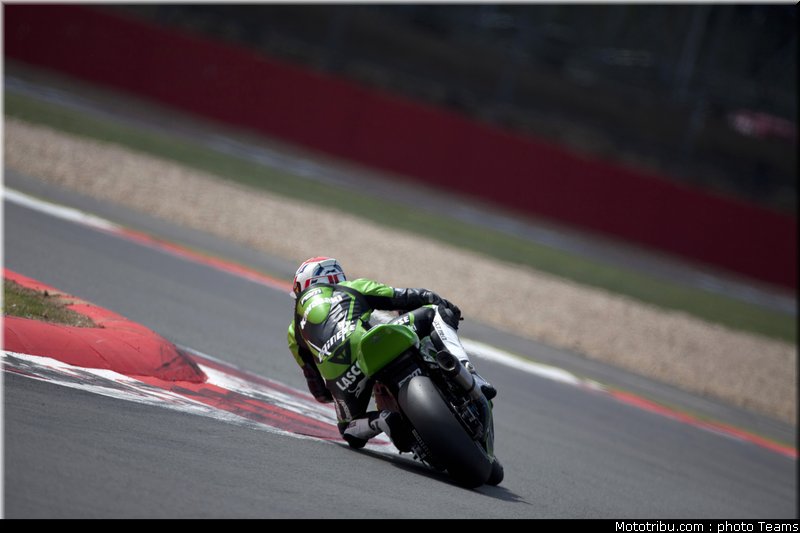 sbk_lascorz_004_angleterre_silverstone_2011