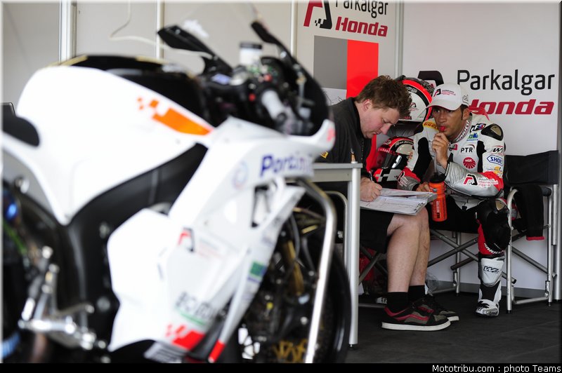 supersport_praia_002_angleterre_silverstone_2011