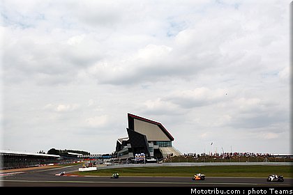 sbk_028_angleterre_silverstone_2011.jpg