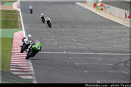 sbk_029_angleterre_silverstone_2011.jpg