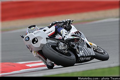 sbk_badovini_003_angleterre_silverstone_2011.jpg