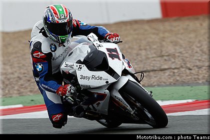 sbk_corser_001_angleterre_silverstone_2011.jpg