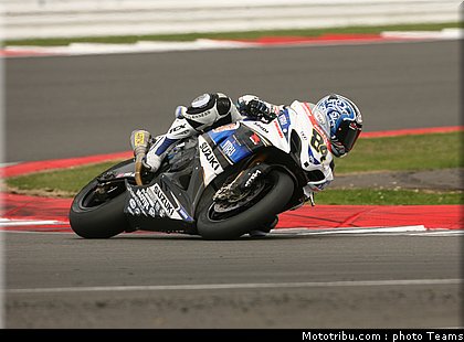 sbk_fabrizio_001_angleterre_silverstone_2011.JPG