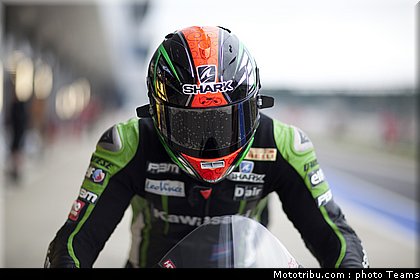 sbk_sykes_002_angleterre_silverstone_2011.jpg