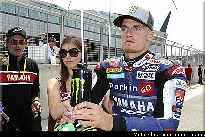 supersport_davies_003_angleterre_silverstone_2011.jpg