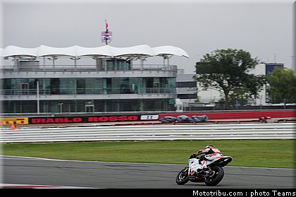 supersport_lowes_003_angleterre_silverstone_2011.jpg