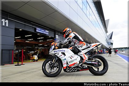 supersport_lowes_005_angleterre_silverstone_2011.jpg