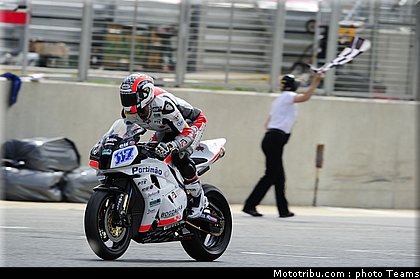 supersport_praia_007_angleterre_silverstone_2011.jpg