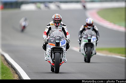 supersport_praia_008_angleterre_silverstone_2011.jpg