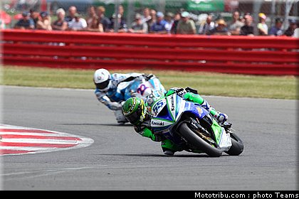 supersport_roccoli_003_angleterre_silverstone_2011.jpg