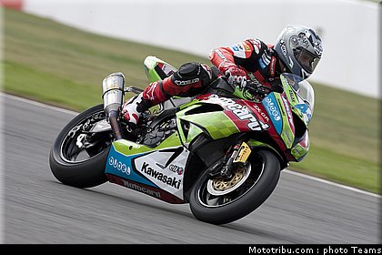 supersport_salom_004_angleterre_silverstone_2011.jpg