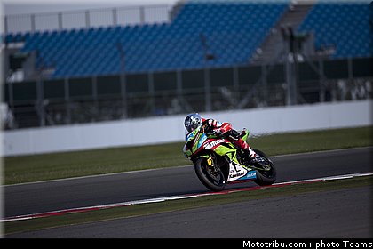supersport_salom_006_angleterre_silverstone_2011.jpg