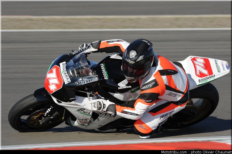 1000_stk_clarke_003_allemagne_nurburgring_2011